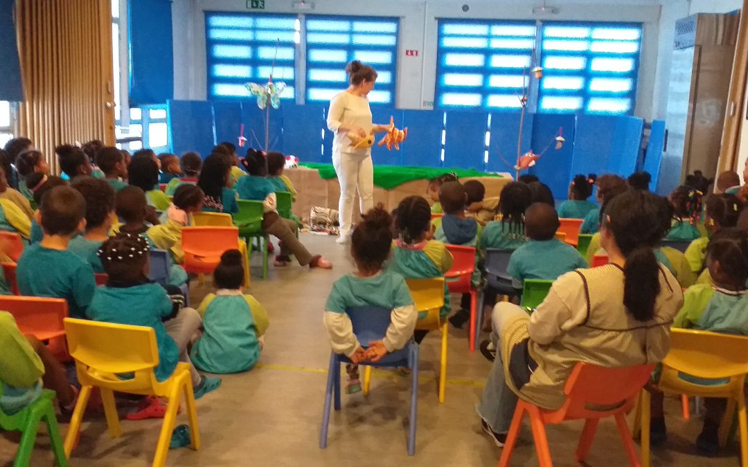 Dia do Livro no Centro Social 6 de Maio